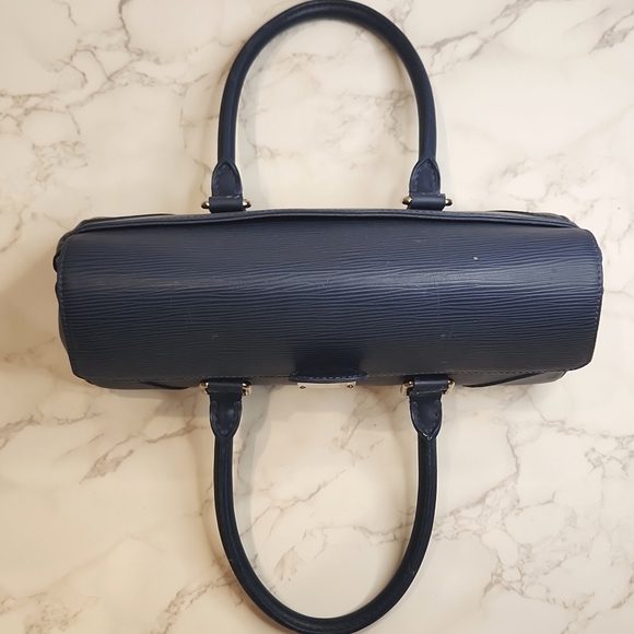 Louis Vuitton Epi Leather Blue Segur PM - Picture 4 of 16